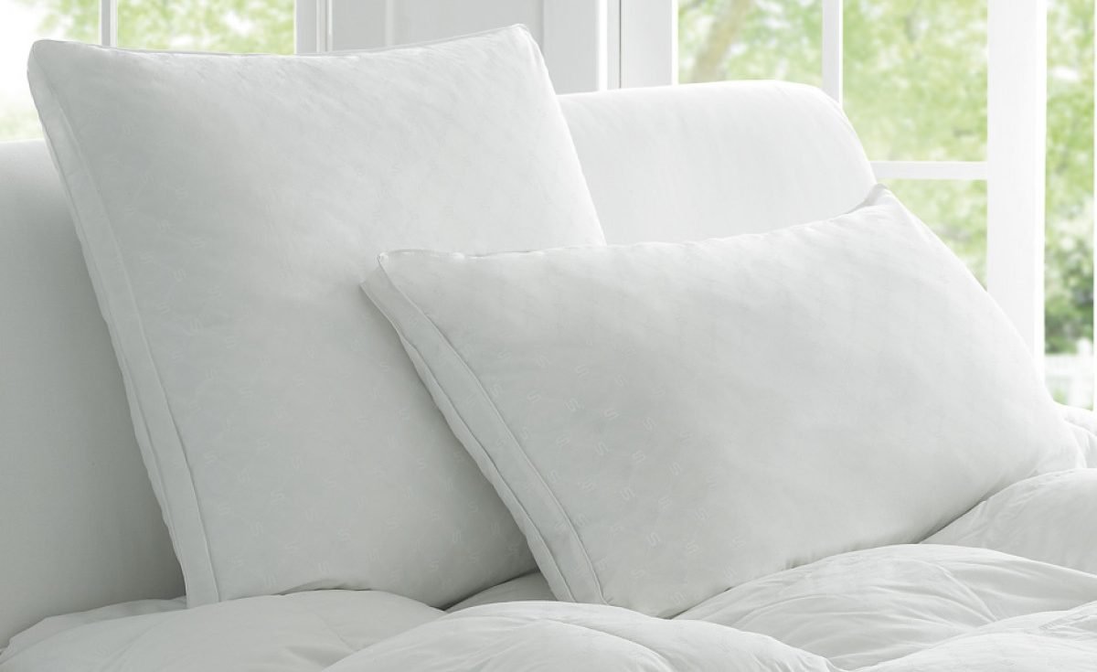 deluxe_dream_pillow_white_1